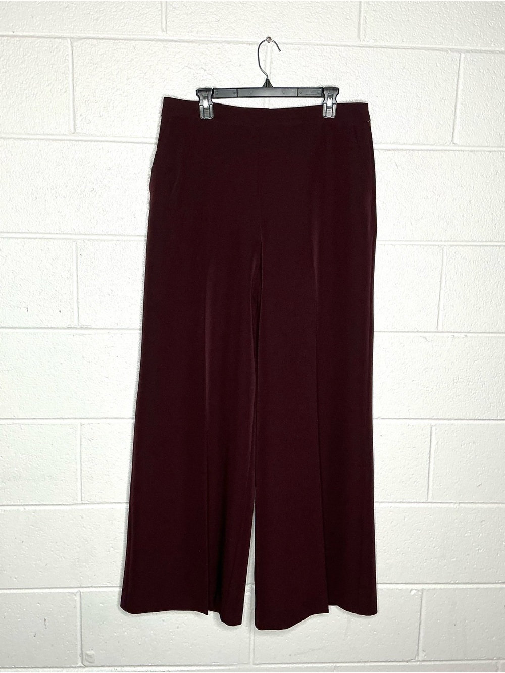 < NEW Worthington Burgundy High-Rise Wide Leg Dress Pants >